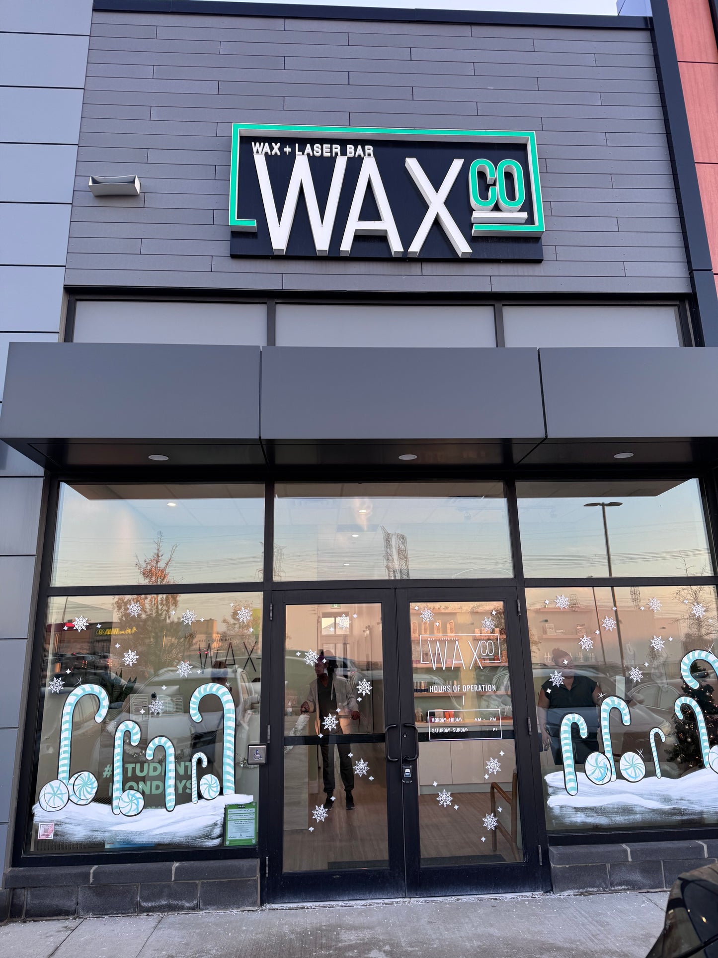 2025 Custom Window & Wall Murals