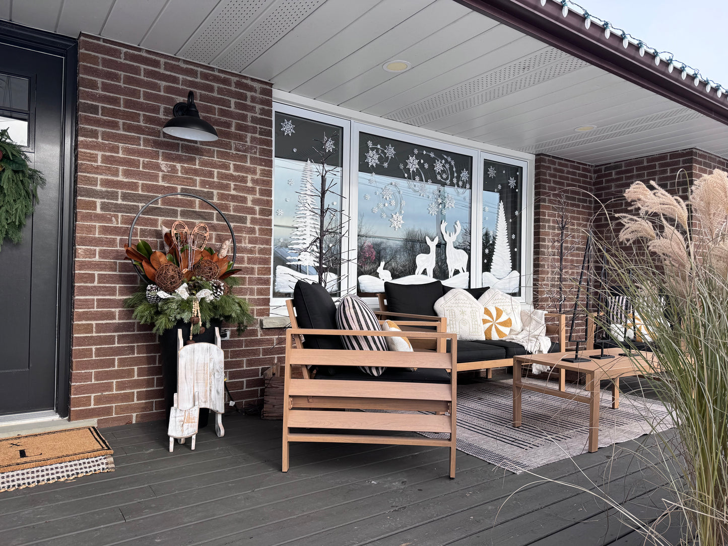 2025 Custom Window & Wall Murals